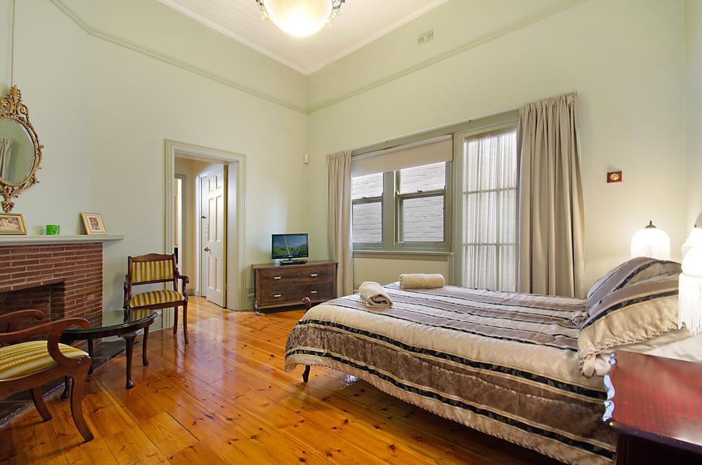 Gatehouse On Ryrie Bed & Breakfast Geelong Exterior photo