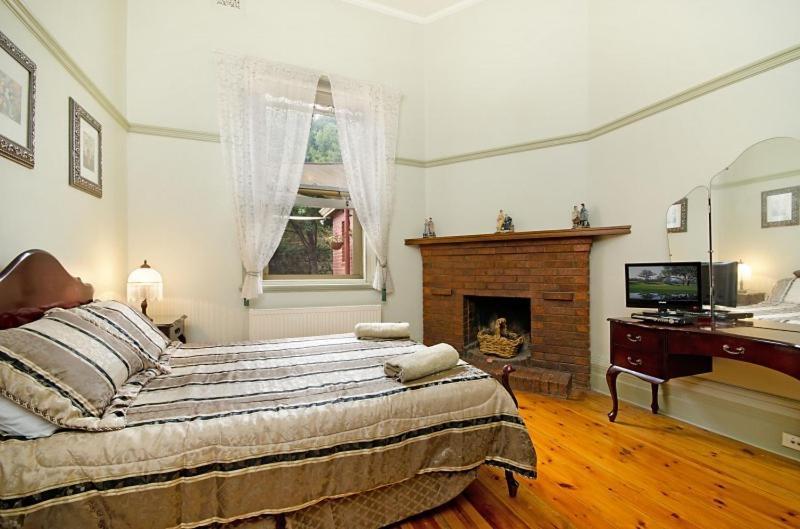 Gatehouse On Ryrie Bed & Breakfast Geelong Exterior photo